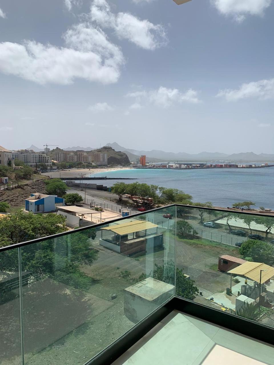 Apartamento Deluxe Santa Filomena Mindelo Exteriör bild