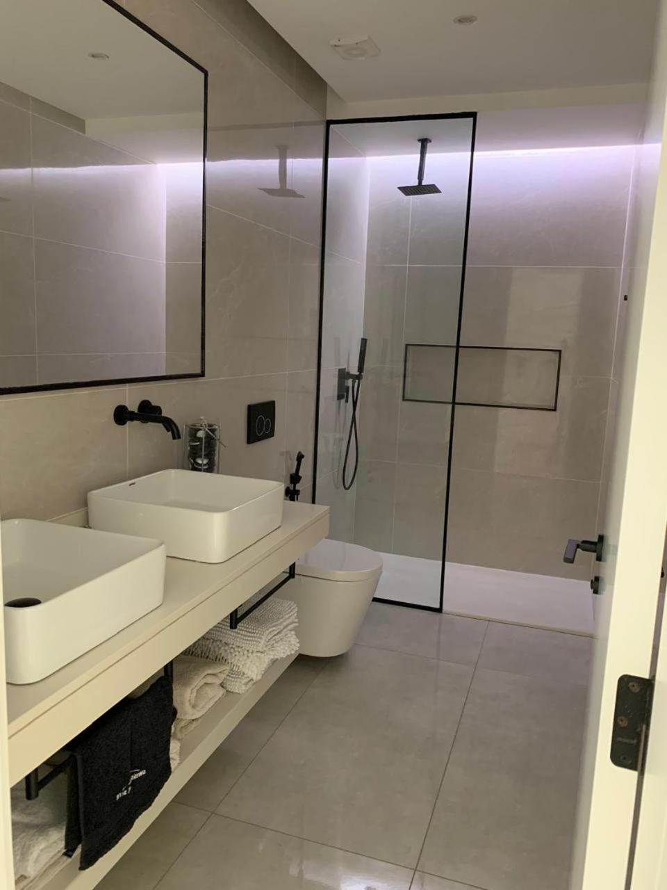 Apartamento Deluxe Santa Filomena Mindelo Exteriör bild